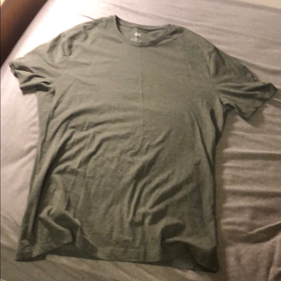 H&M Other - H&M green shirt